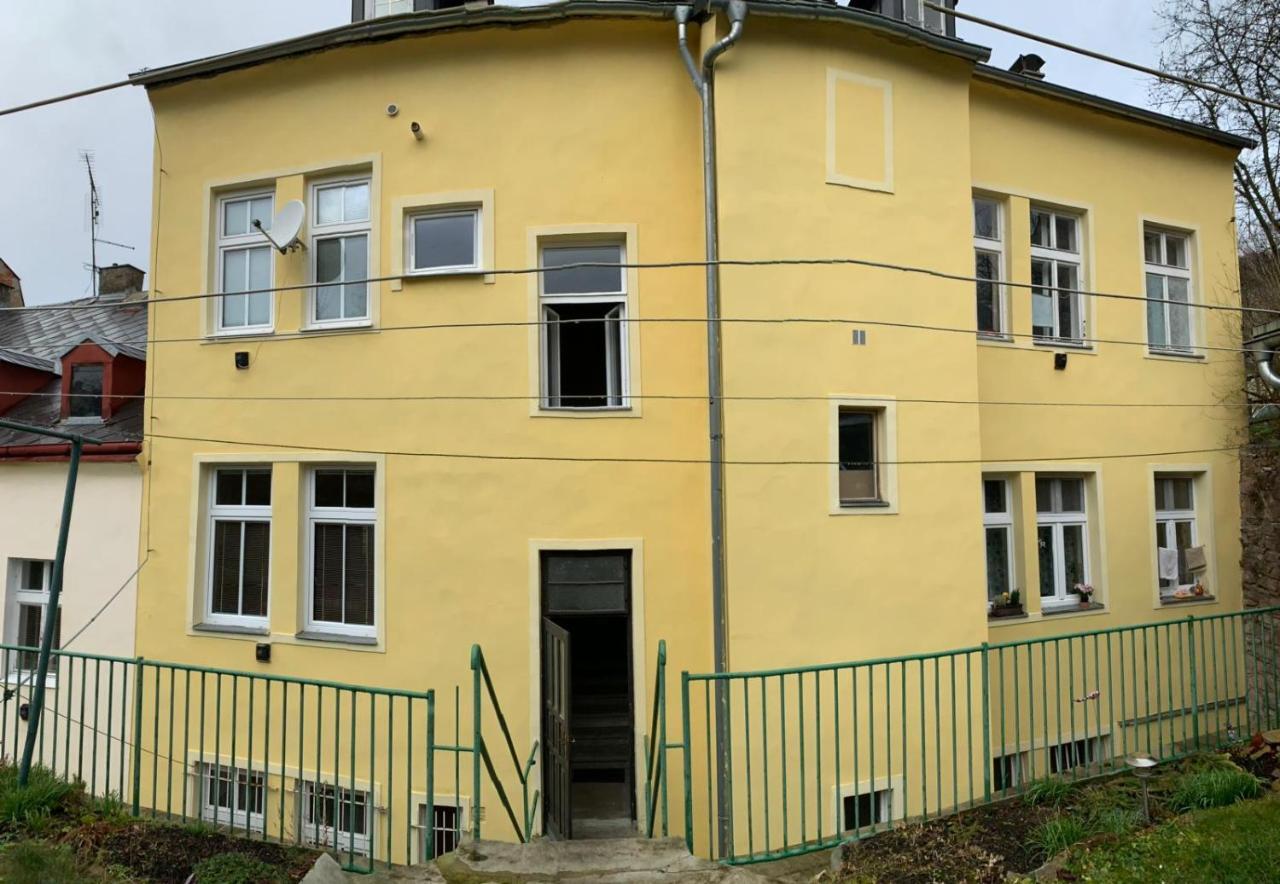 Margo Apartman Karlovy Vary Exterior foto